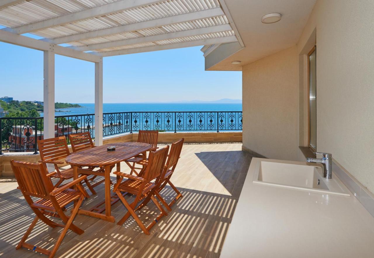 Crotiria Beach - Aparthotel Pomorie Bagian luar foto